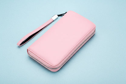 Zip & Go™ Leather Clutch Wallet