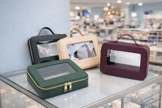 See It. Grab It. Go.™ Travel Case