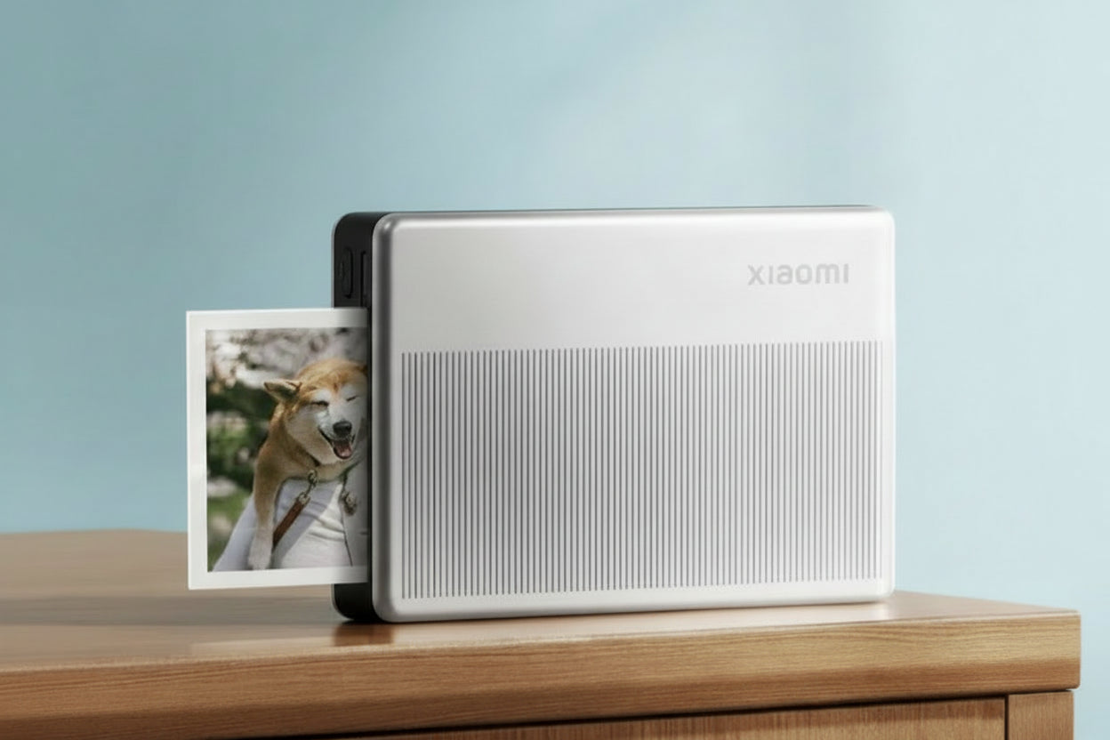 Print the Moment™ Pocket Photo Printer with Inkless Technology