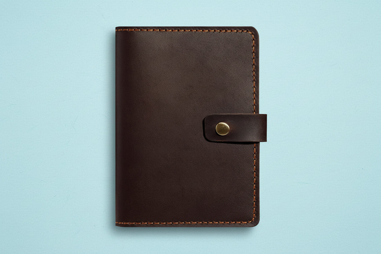 Jet Set Luxe™ Passport Wallet