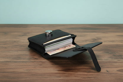 Pocket-Perfect Leather Card Wallet — Chic, Compact, Ready to Roam