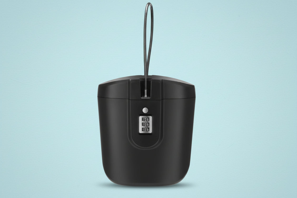 Hide & Go™ Travel Safe Case