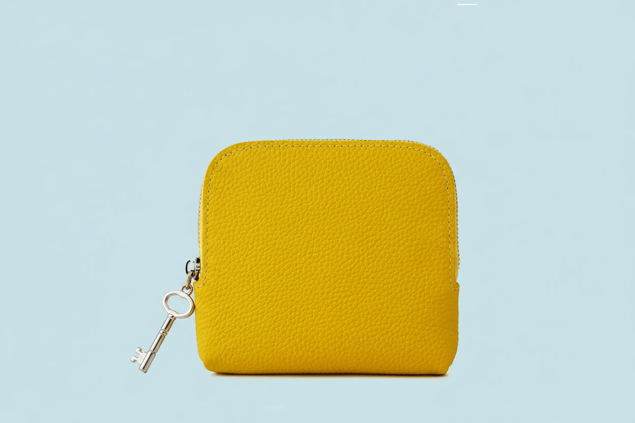 Carry & Charm™ Mini Jewelry Case