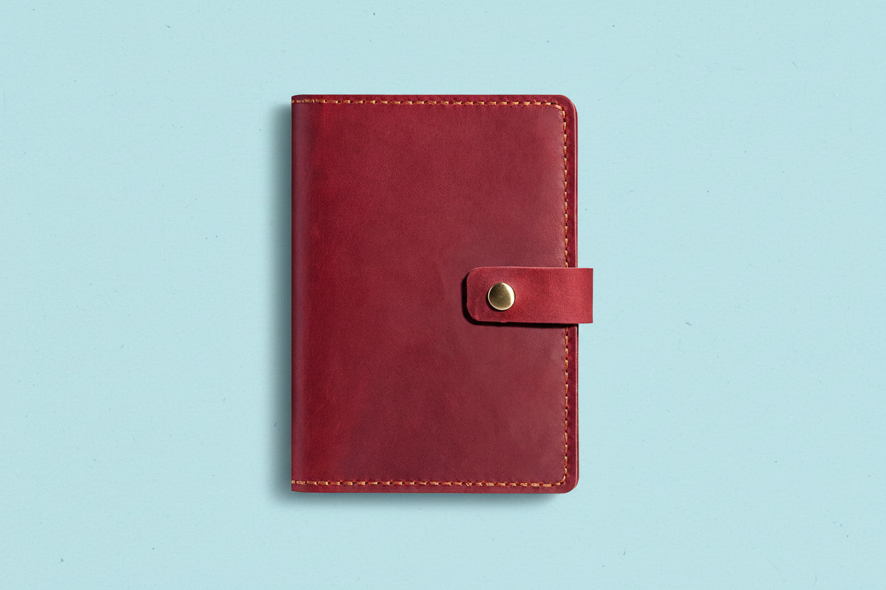 Jet Set Luxe™ Passport Wallet
