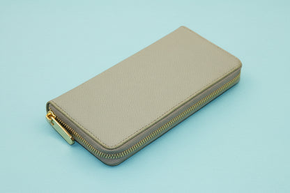 Zip & Go™ Leather Clutch Wallet