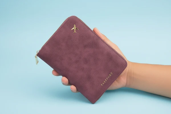 Smart Traveler Passport Wallet - Image 5