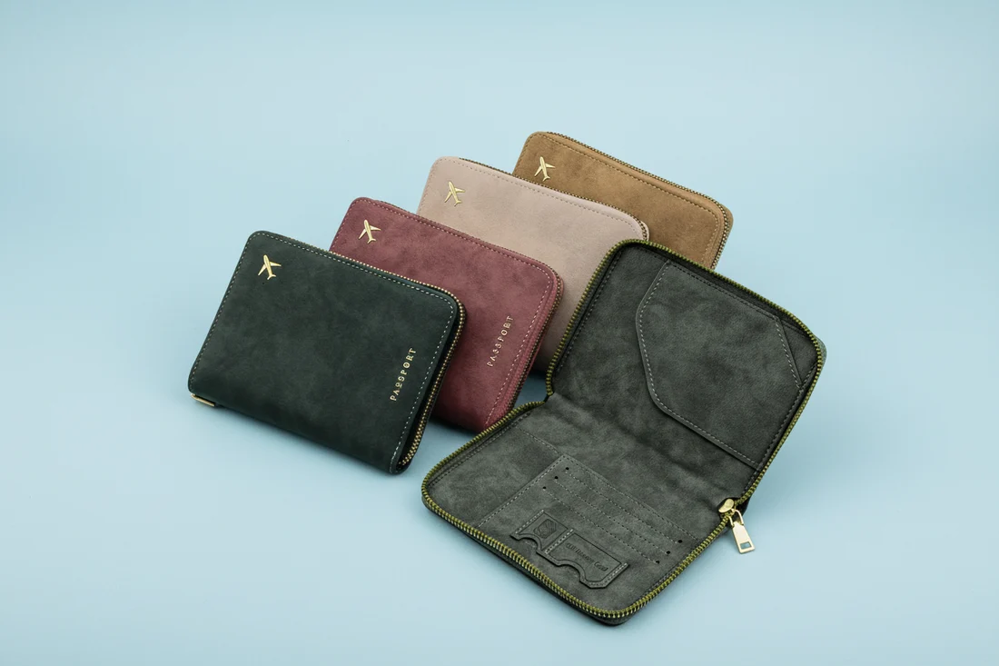 Smart Traveler Passport Wallet