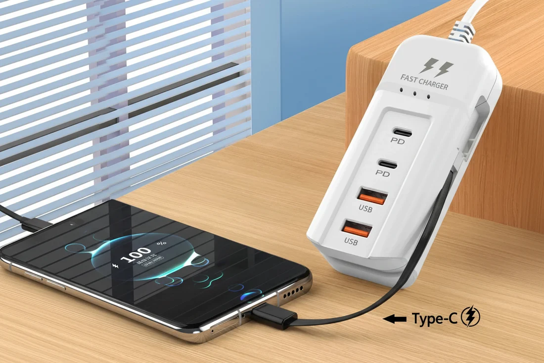 PowerPort Pro Travel Hub - Image 2