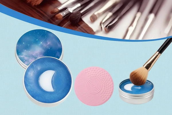 Glow On the Go: Mini Brush Cleanser Tin