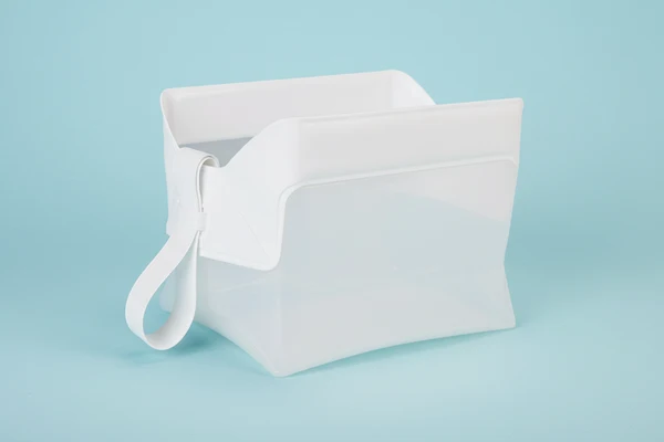 Clear & Chic Travel Case - Image 4